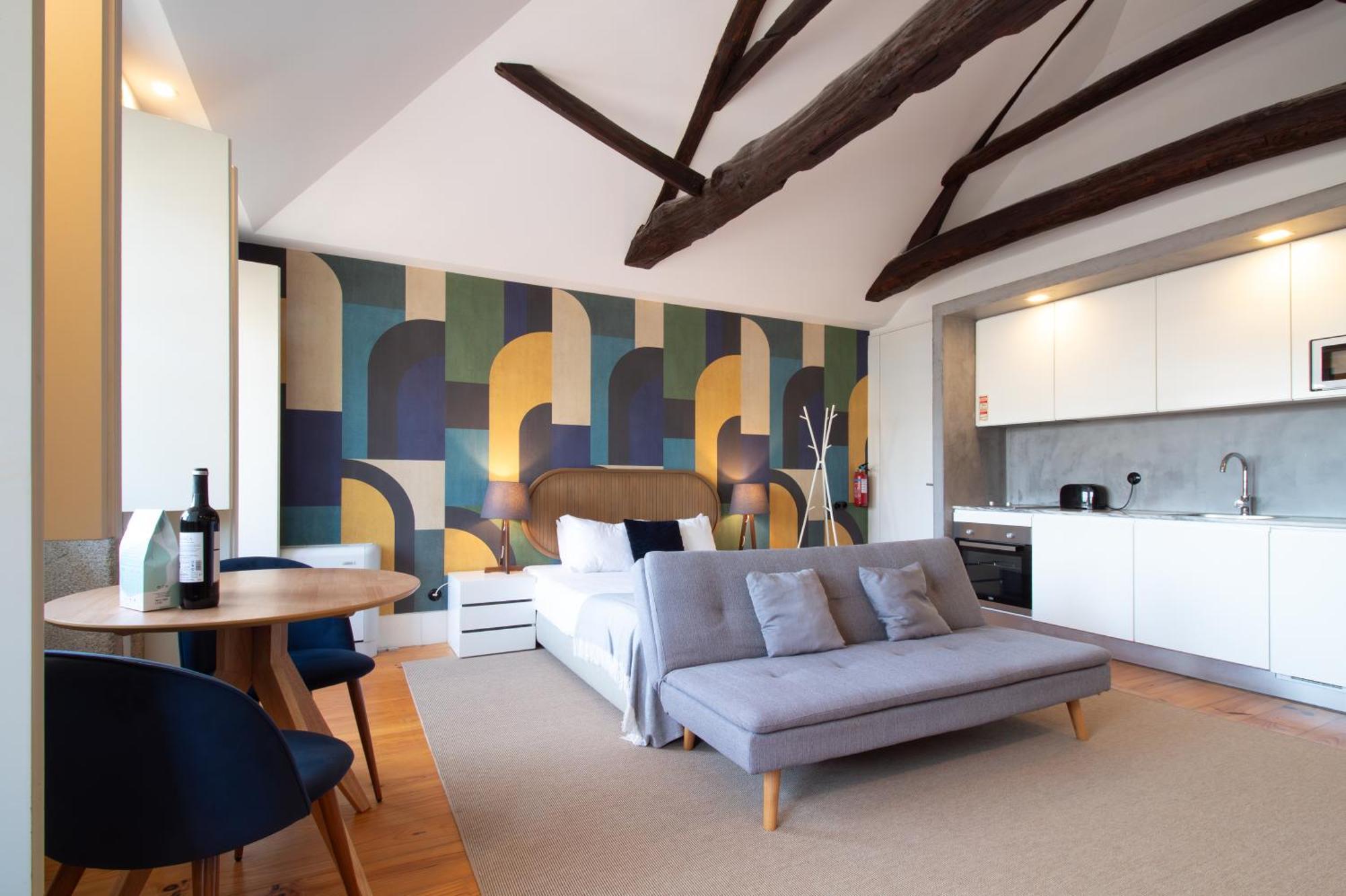 Lovelystay - Dirk Apartment - Almada 4º F Порто Екстериор снимка